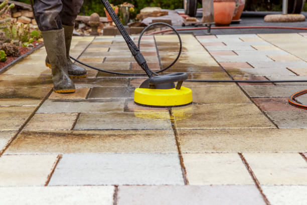 Best Pool Deck Cleaning  in Isle Of Hope, GA